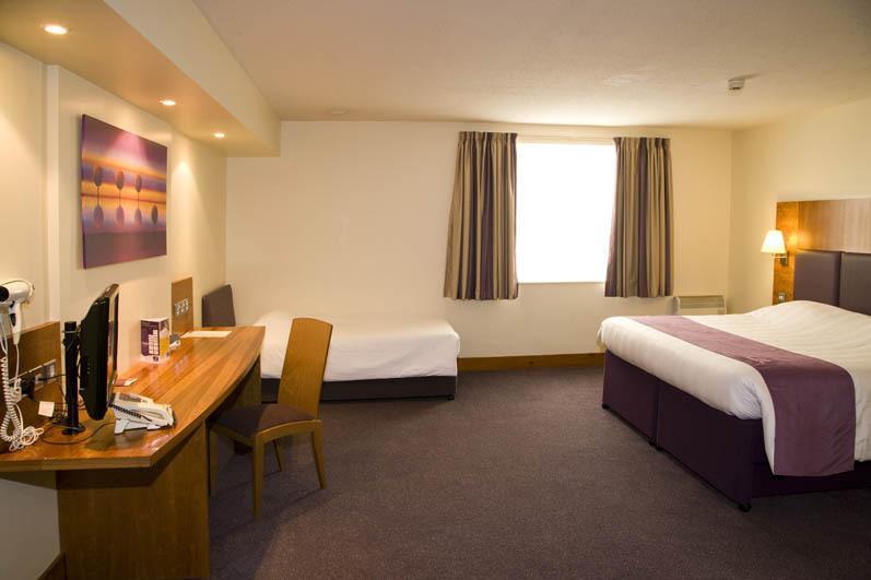 Premier Inn Liverpool City Centre - Moorfields Room photo